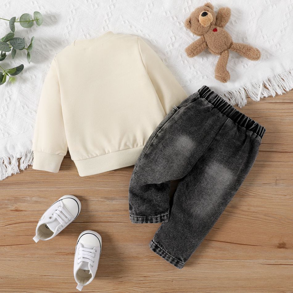 2pcs Baby Boy Bear Print Long-sleeve Sweatshirt and Ripped Jeans Set OffWhite big image 2