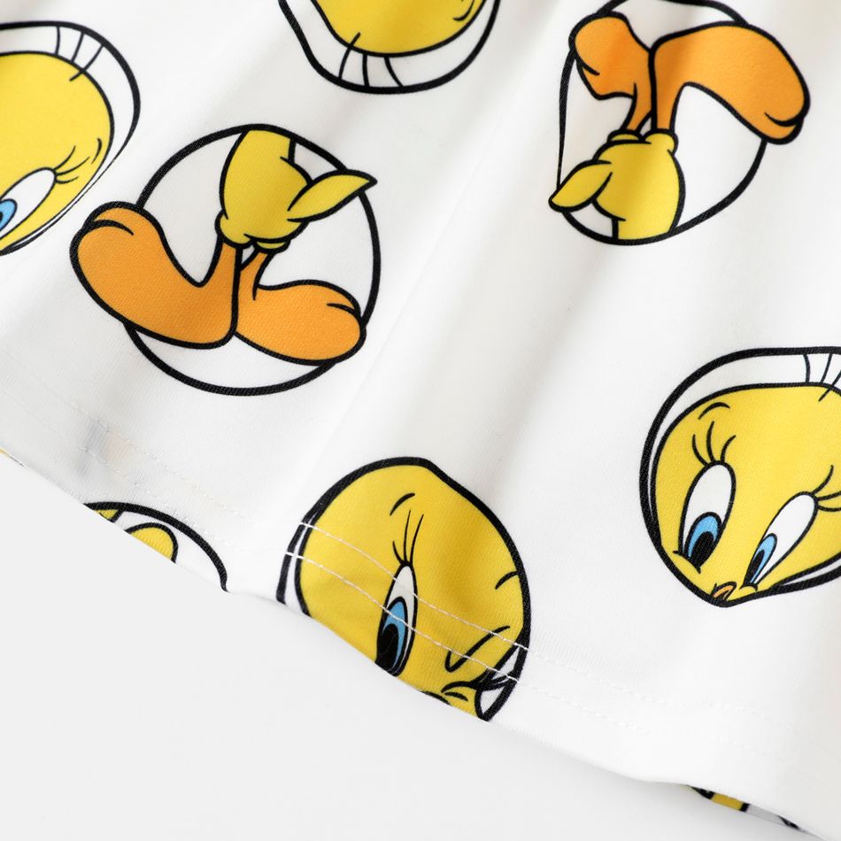 Looney Tunes 2pcs Baby Girl Allover Cartoon Duck Print Tank Dress and Long-sleeve Ribbed Cardigan Set Yellow big image 5