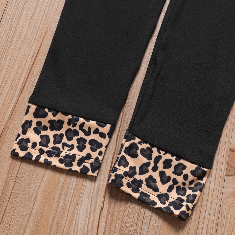 2pcs Kid Girl Figure Print Pullover Sweatshirt and Leopard Print Splice Leggings Set Burgundy big image 5