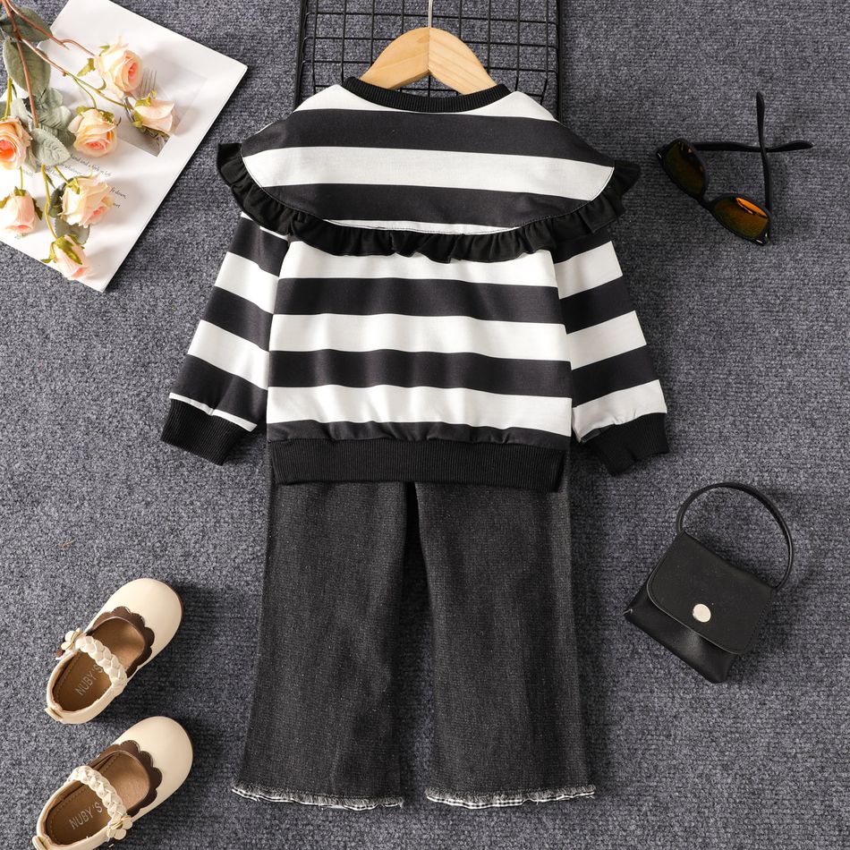 2pcs Toddler Girl Trendy Slit Denim Jeans and Stripe Statement Collar Sweatshirt Set BlackandWhite big image 2
