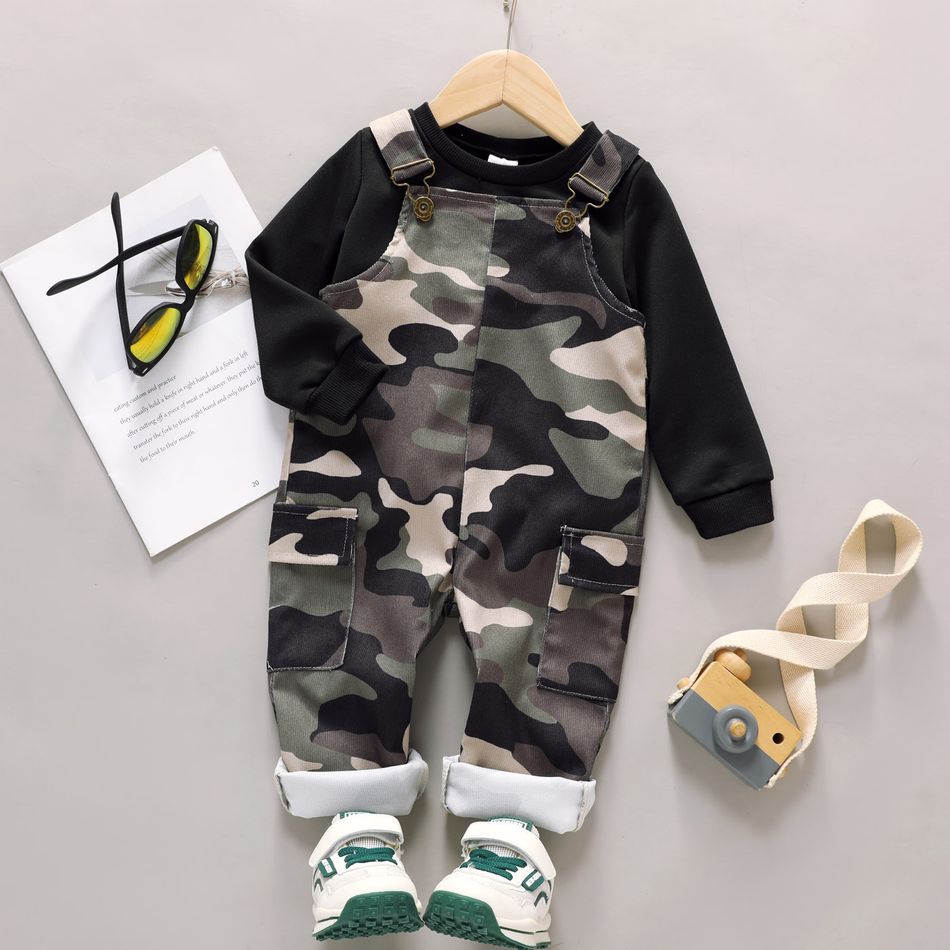2pcs Toddler Boy Trendy Black Sweatshirt and Camouflage Print Corduroy Overalls Set Black big image 5