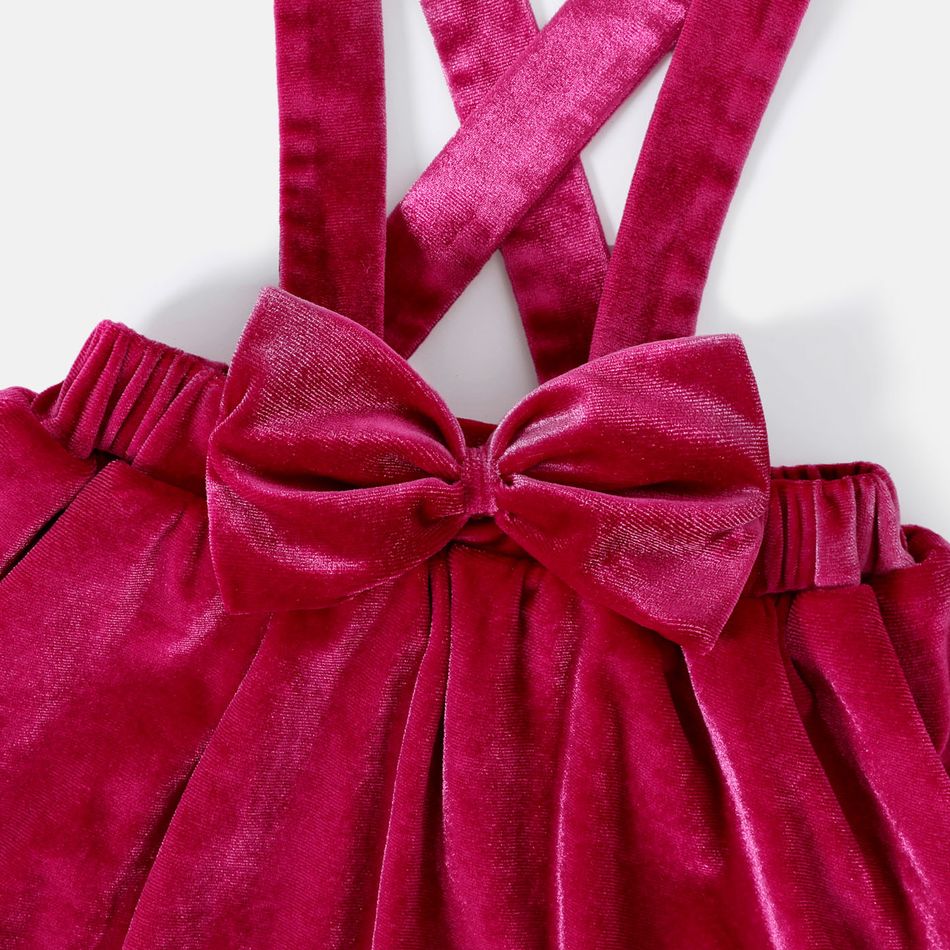 Barbie 2pcs Baby Girl Christmas Long-sleeve Graphic Romper and Layered Velvet Suspender Skirt Set Hot Pink big image 5