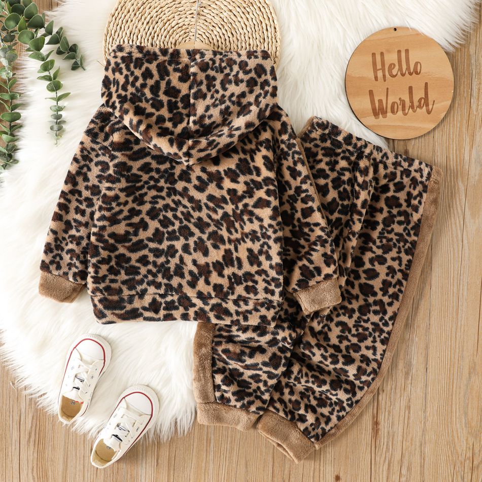 2pcs Toddler Boy Leopard Print Fleece Hoodie Sweatshirt and Elasticized Pants Set Brown big image 2