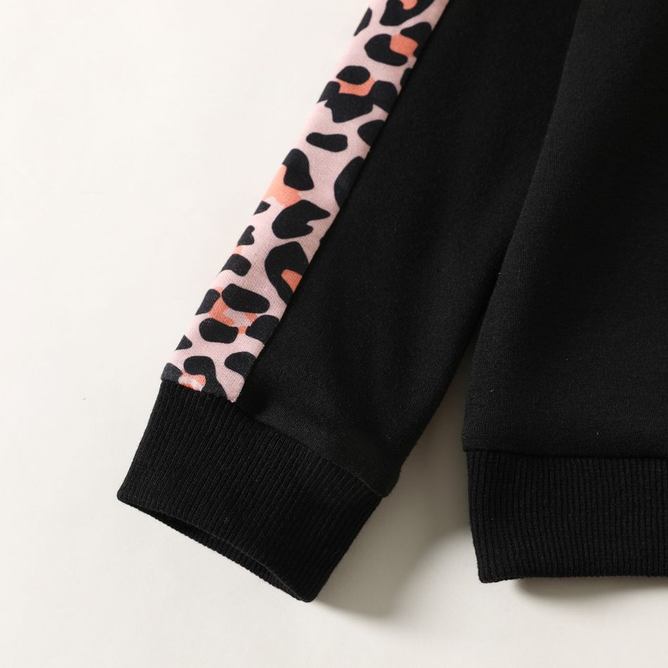 2pcs Toddler Girl/Boy Letter Leopard Print Hoodie Sweatshirt and Elasticized Pants Set Black big image 5