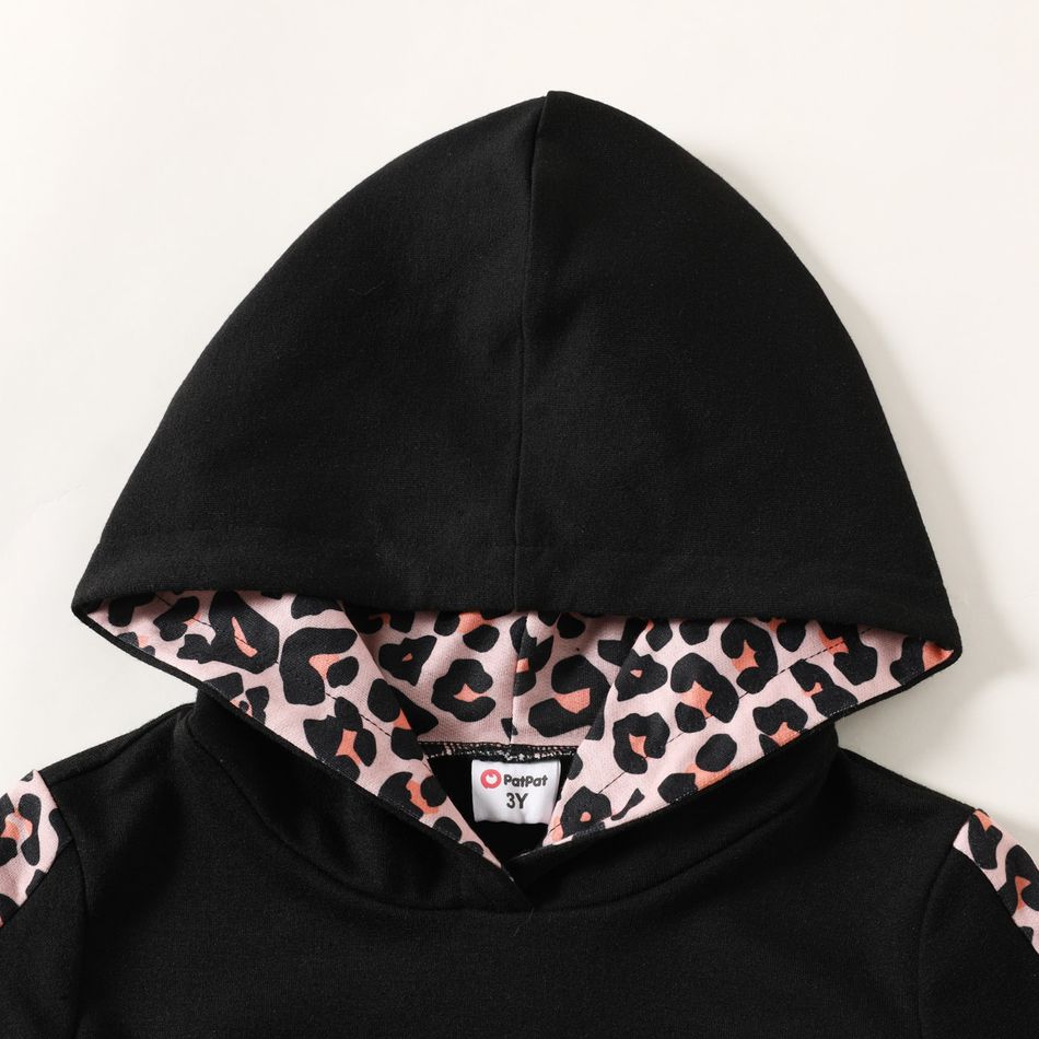 2pcs Toddler Girl/Boy Letter Leopard Print Hoodie Sweatshirt and Elasticized Pants Set Black big image 4
