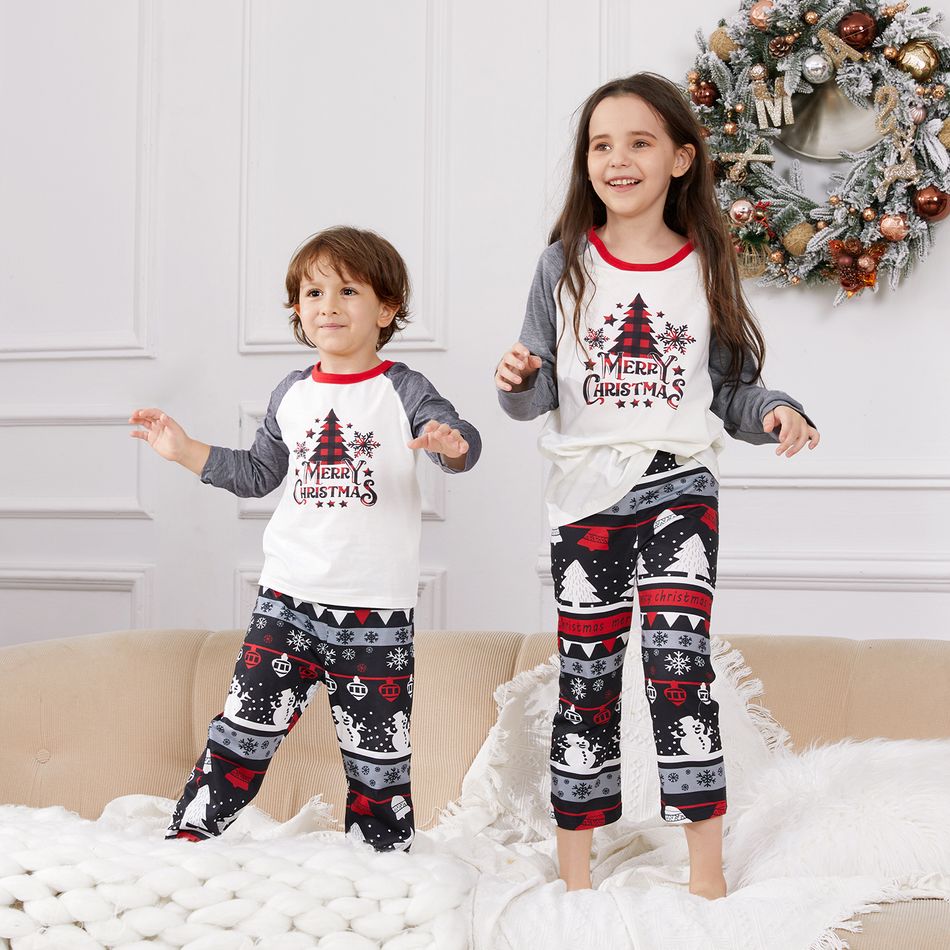 Christmas Tree Snowflake and Letters Print Grey Family Matching Long-sleeve Pajamas Sets (Flame Resistant) Grey big image 3