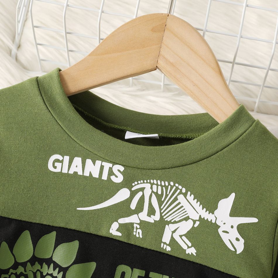 2pcs Toddler Boy Playful Dinosaur Print Colorblock Sweatshirt and Pants Set Green big image 4