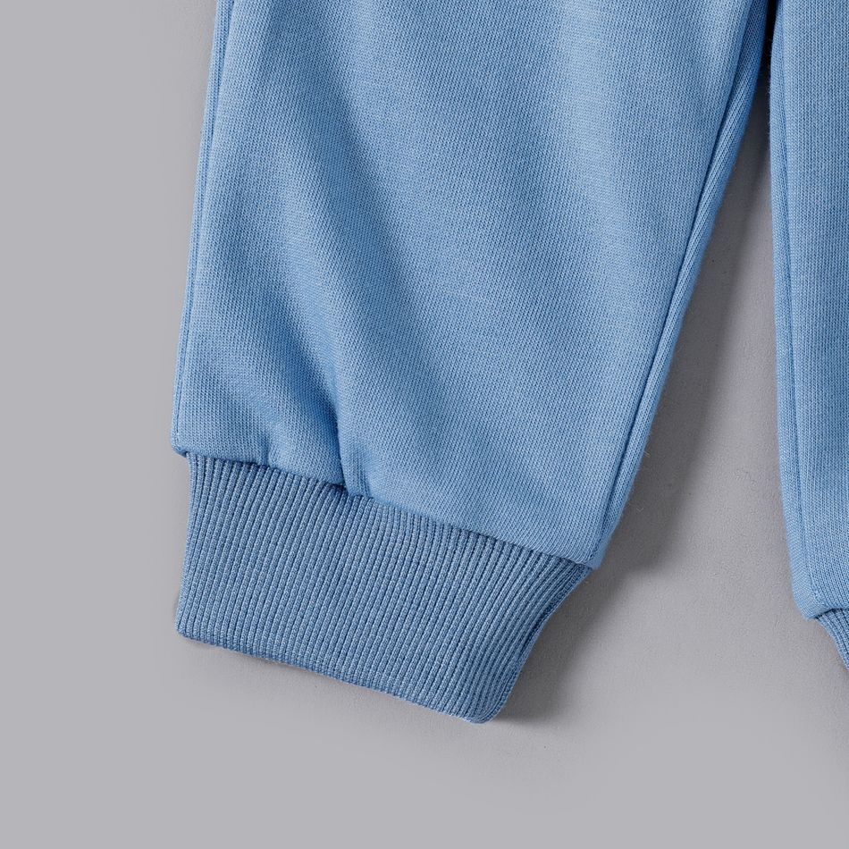 2pcs Baby Boy Dinosaur & Letter Print Colorblock Long-sleeve Sweatshirt and Solid Sweatpants Set Blue
