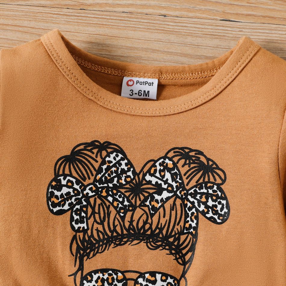 2pcs Baby Girl 95% Cotton Long-sleeve Ruffle Hem Top and Leopard Print Pants Set Brown big image 5