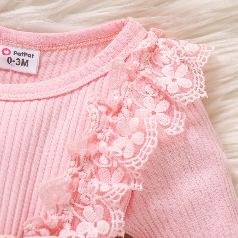 2pcs Baby Girl Long-sleeve Rib Knit Spliced Lace Ruffle Bow Front Floral Print Romper with Headband Set Pink big image 4