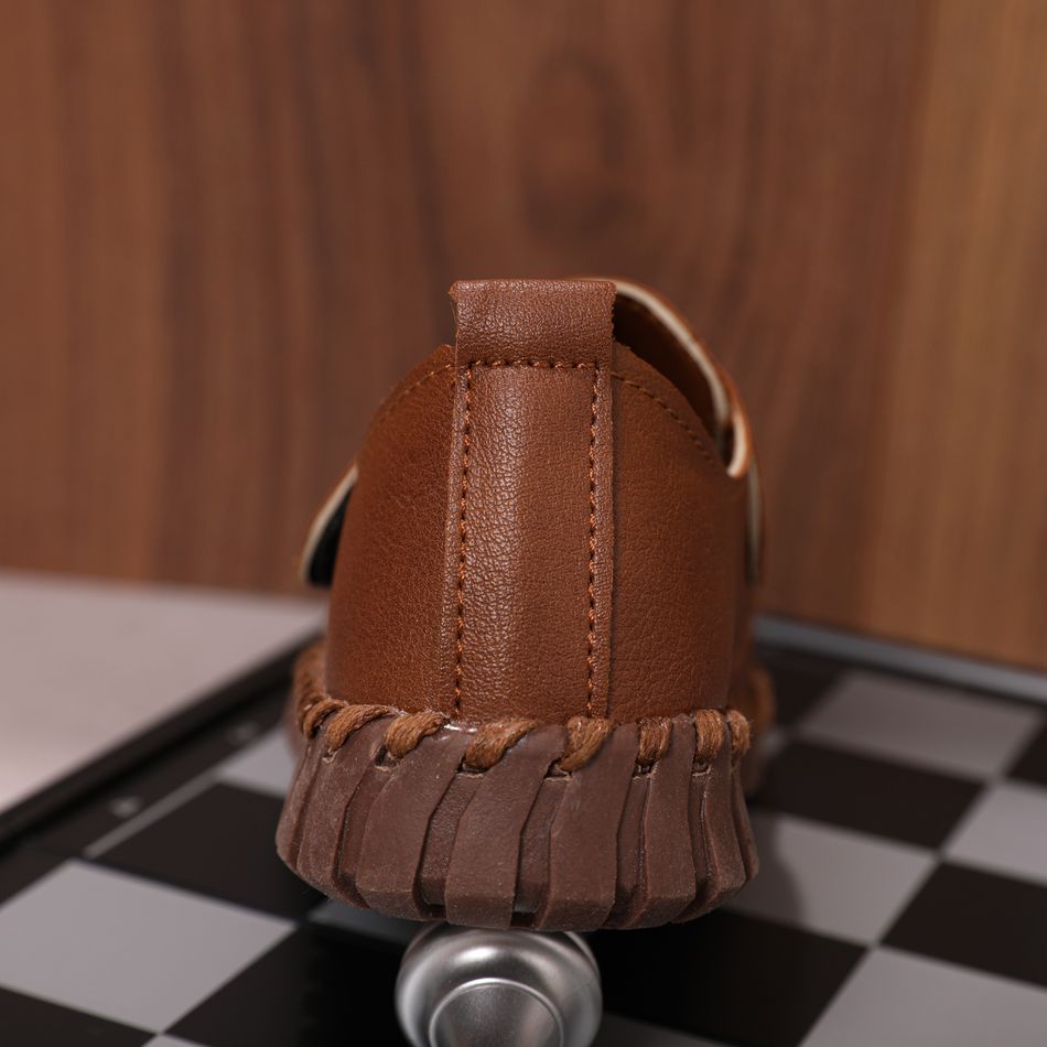 Toddler / Kid Letter Print Stitch Trim Soft Sole Shoes Brown big image 5