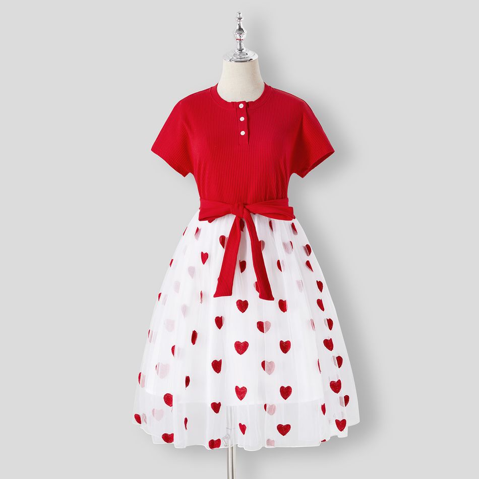 Family Matching Solid Spliced Allover Heart Embroidered Mesh Dresses and Short-sleeve Colorblock Ribbed T-shirts Sets Red big image 3