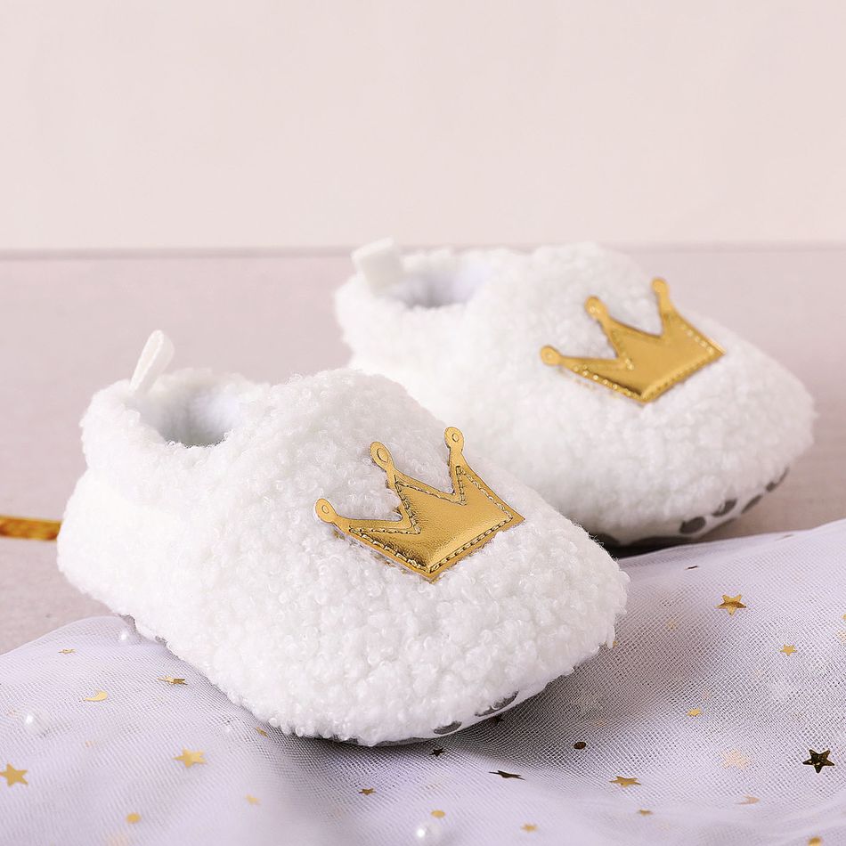 Baby / Toddler Crown Graphic Plush Prewalker Shoes White big image 4