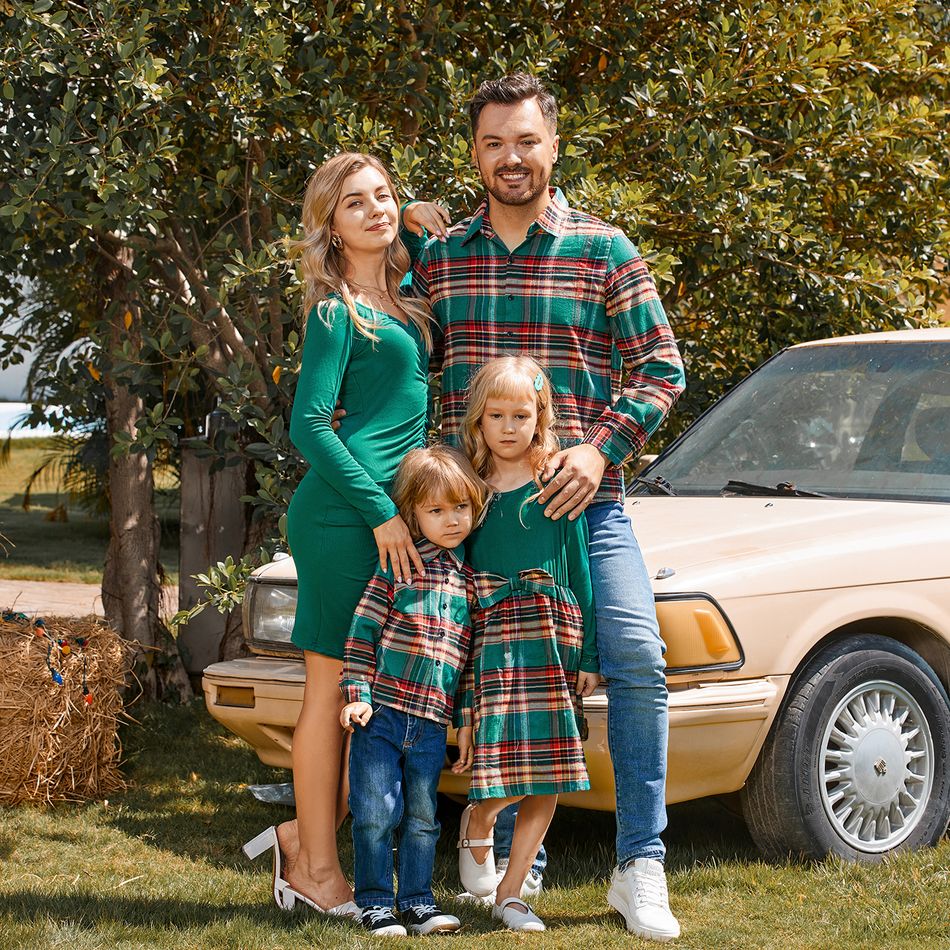 Family Matching Solid Rib Knit Ruched Bodycon Dresses and Long-sleeve Plaid Shirts Sets Green big image 13