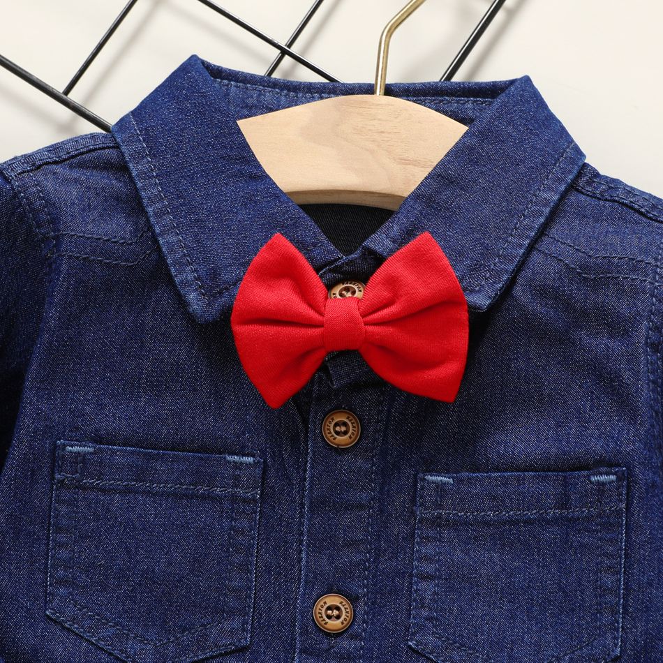 2pcs Baby Boy Bow Front Long-sleeve Denim Jacket and Solid Straight-fit Casual Pants Set Red big image 3