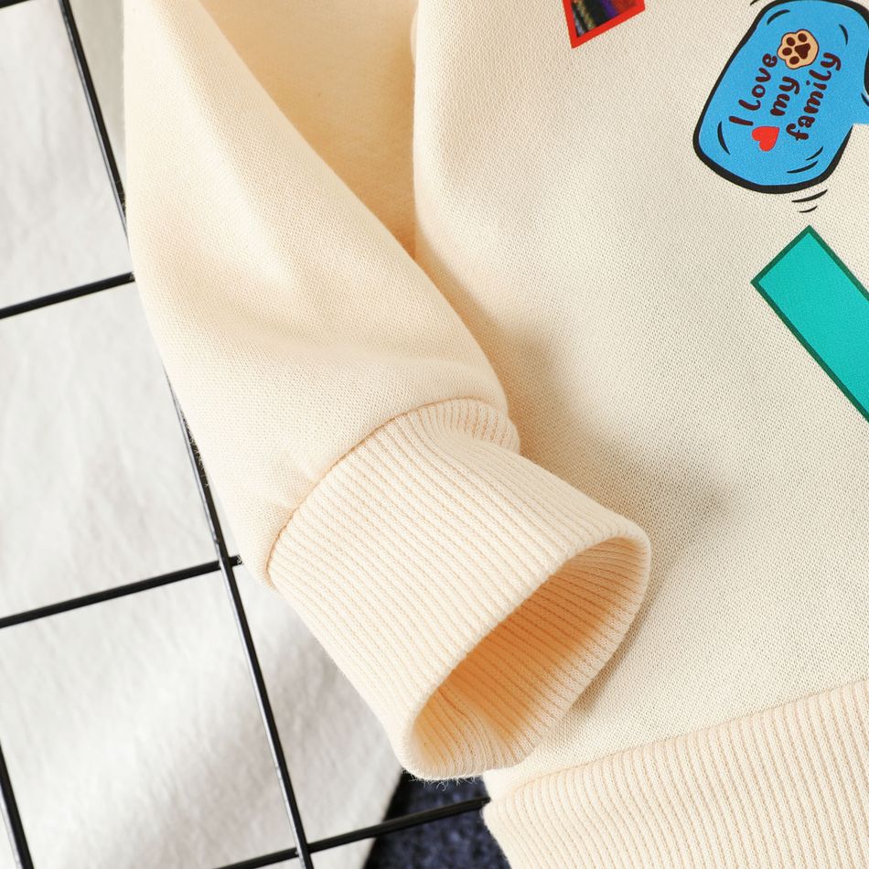2pcs Baby Boy/Girl Letter Print Long-sleeve Sweatshirt and Jeans Set Almond Beige big image 4