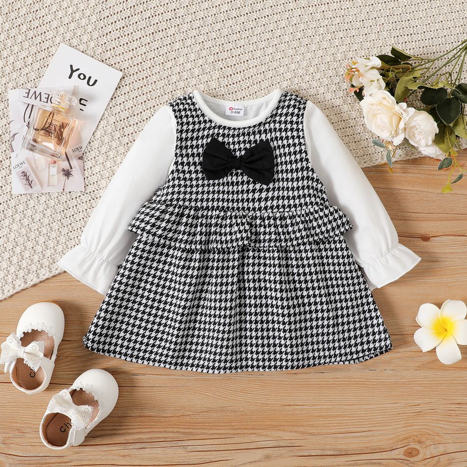 2pcs Baby Girl Solid Long Tee and Bow Front Ruffle Trim Gingham Tank Dress Set BlackandWhite