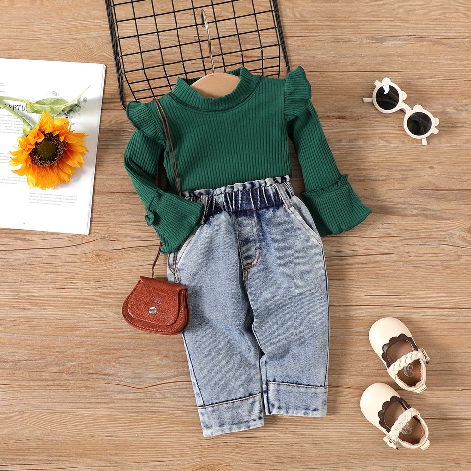 2pcs Baby Girl Green Ribbed Ruffle Flare-sleeve Top and Straight Fit Jeans Set Green big image 1