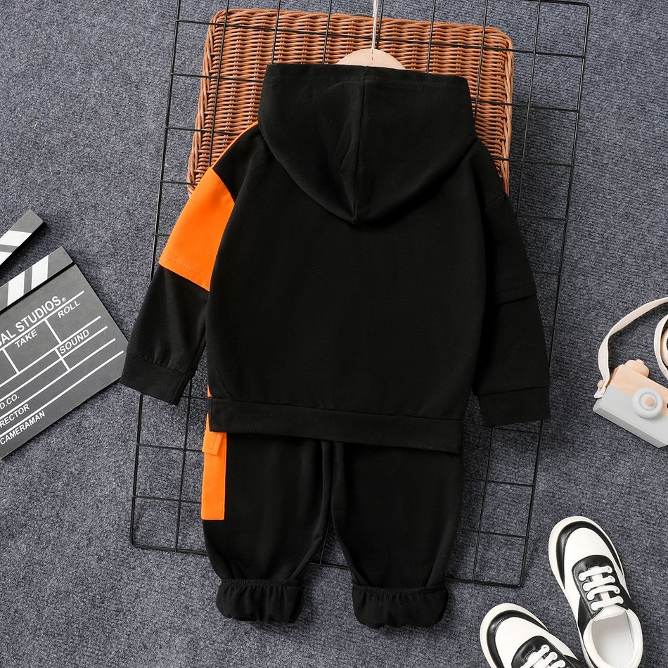 2pcs Toddler Boy Trendy Colorblock Letter Print Hoodie Sweatshirt and Pants Set Black big image 2