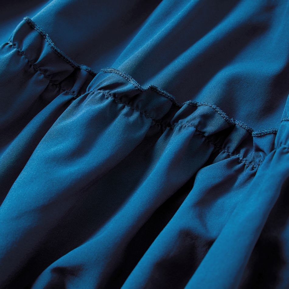 Family Matching Solid Ruffle-sleeve Shirred Tiered Dresses and Colorblock T-shirts Sets Blue big image 6