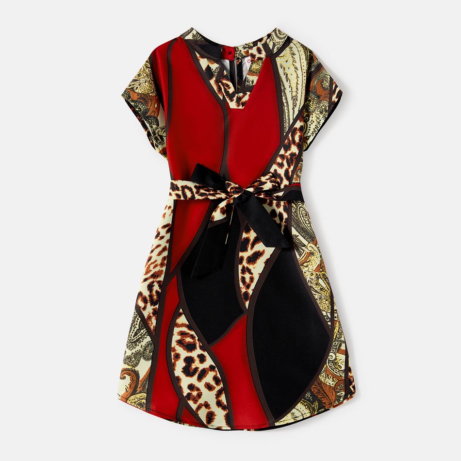 Family Matching Leopard Print Colorblock V Neck Belted Short-sleeve Dresses and T-shirts Sets Multi-color big image 6