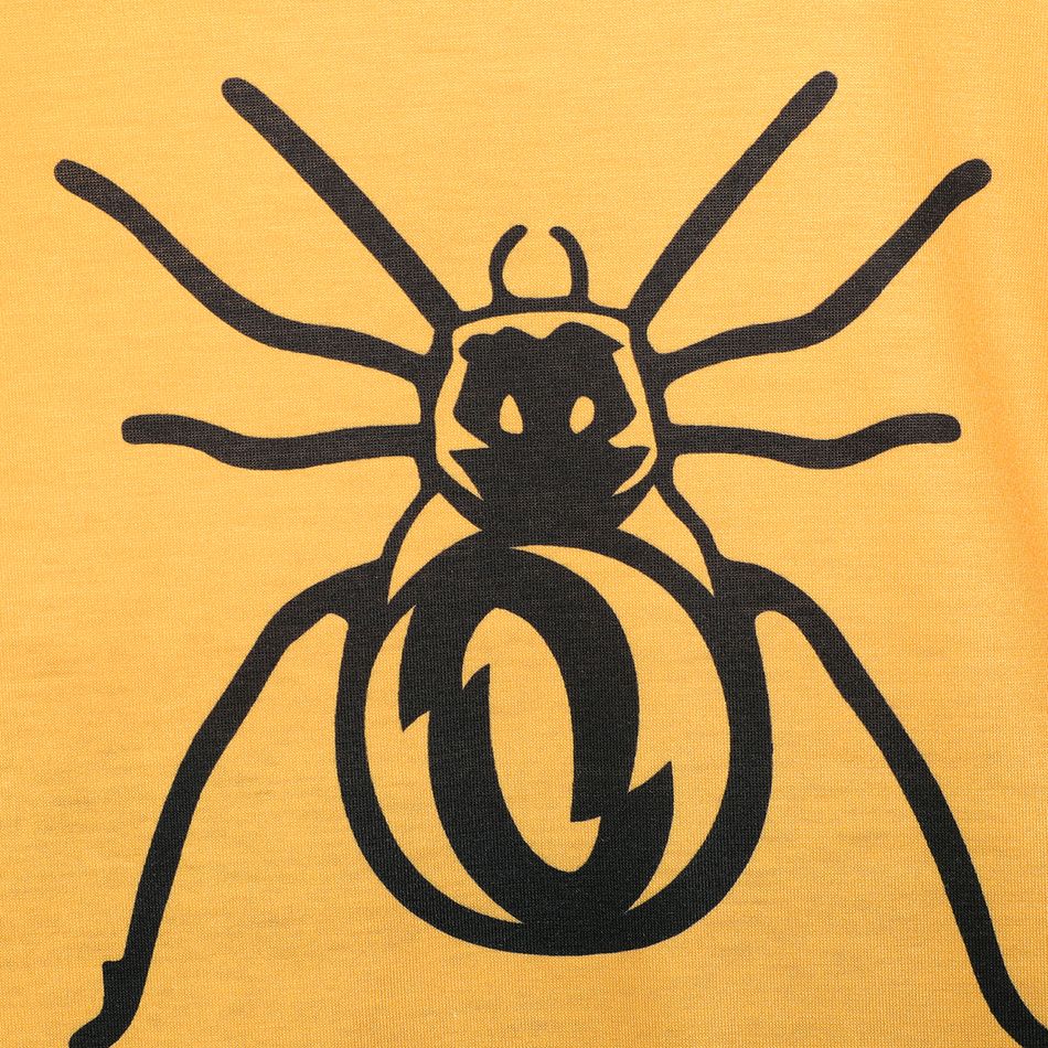 2pcs Kid Boy Spider Print Colorblock Short-sleeve Tee and Shorts Set Yellow big image 4