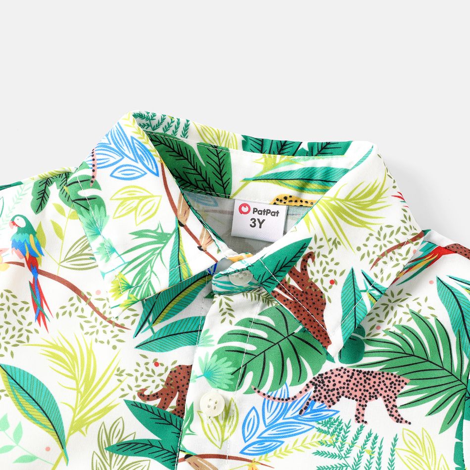 2pcs Toddler Boy Floral Print Lapel Collar Shirt and Elasticized Shorts Set Green big image 3