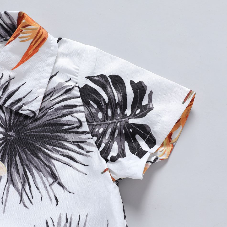 2pcs Baby Boy 100% Cotton Solid Shorts and Allover Plant Print Short-sleeve Shirt Set Orange big image 4