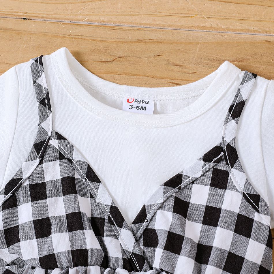 3pcs Baby Girl Cotton Short-sleeve Faux-two Plaid Top and Plaid Shorts & Belt Set BlackandWhite big image 4