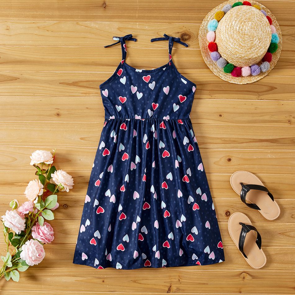 kleinkind/kind mädchen naia™ buntes trägerkleid mit herzdruck und bowknot-design Königsblau big image 4