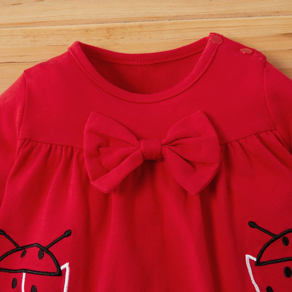 2pcs Ladybug Pattern Bowknot Decor Long-sleeve Baby Set Red big image 3
