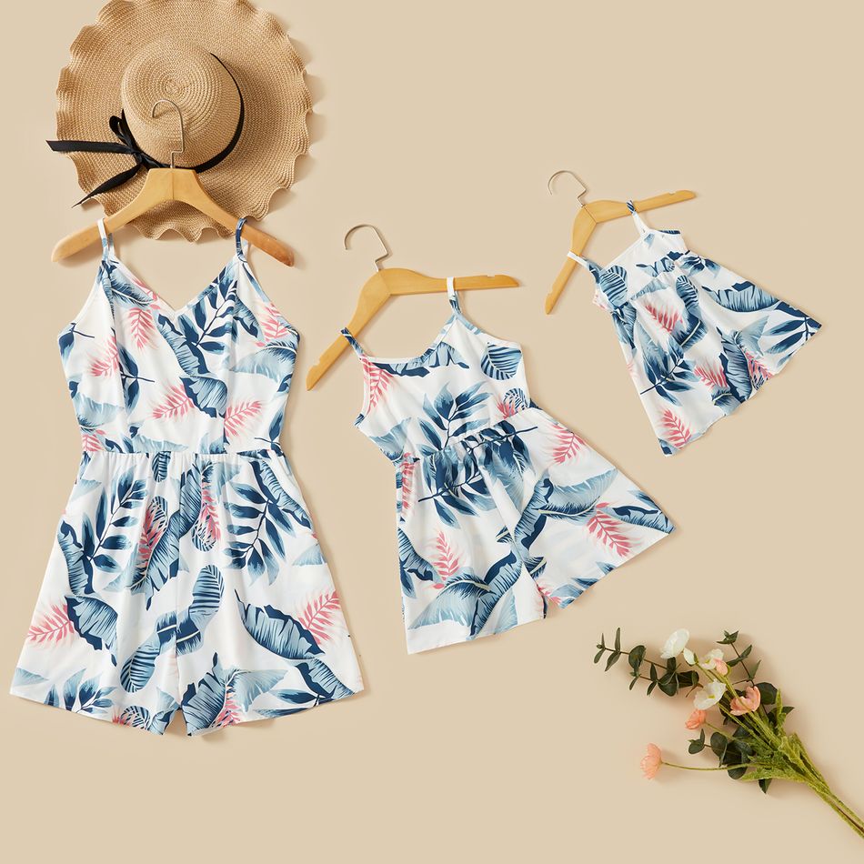 Floral Print V Neck Maching Sling Shorts Rompers White