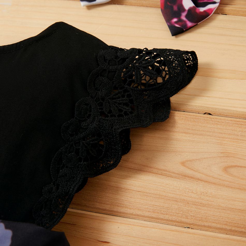 2pcs Baby Girl 95% Cotton Lace Flutter-sleeve Floral Print Romper with Headband Set Black big image 3