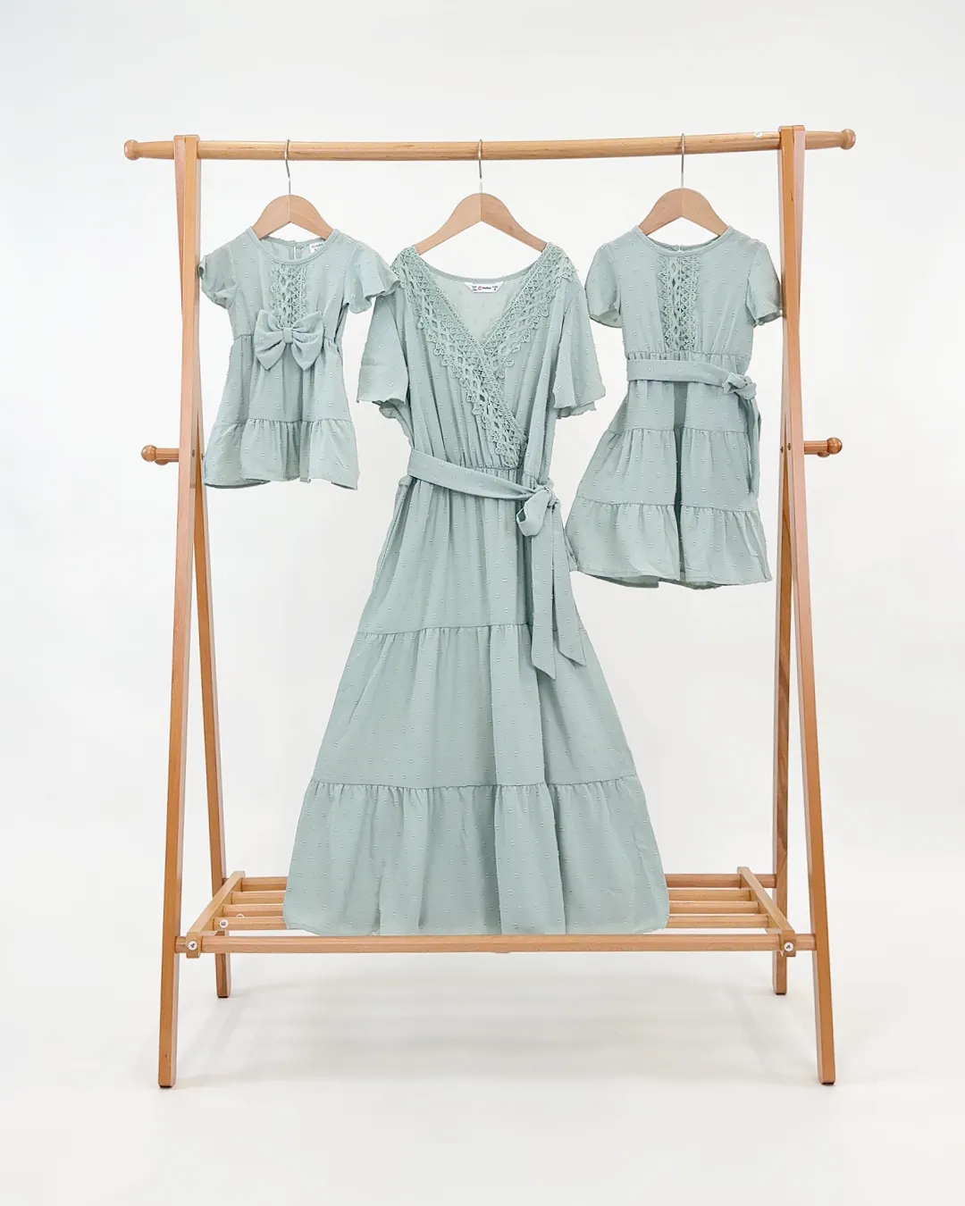 Dresses for mum on sale