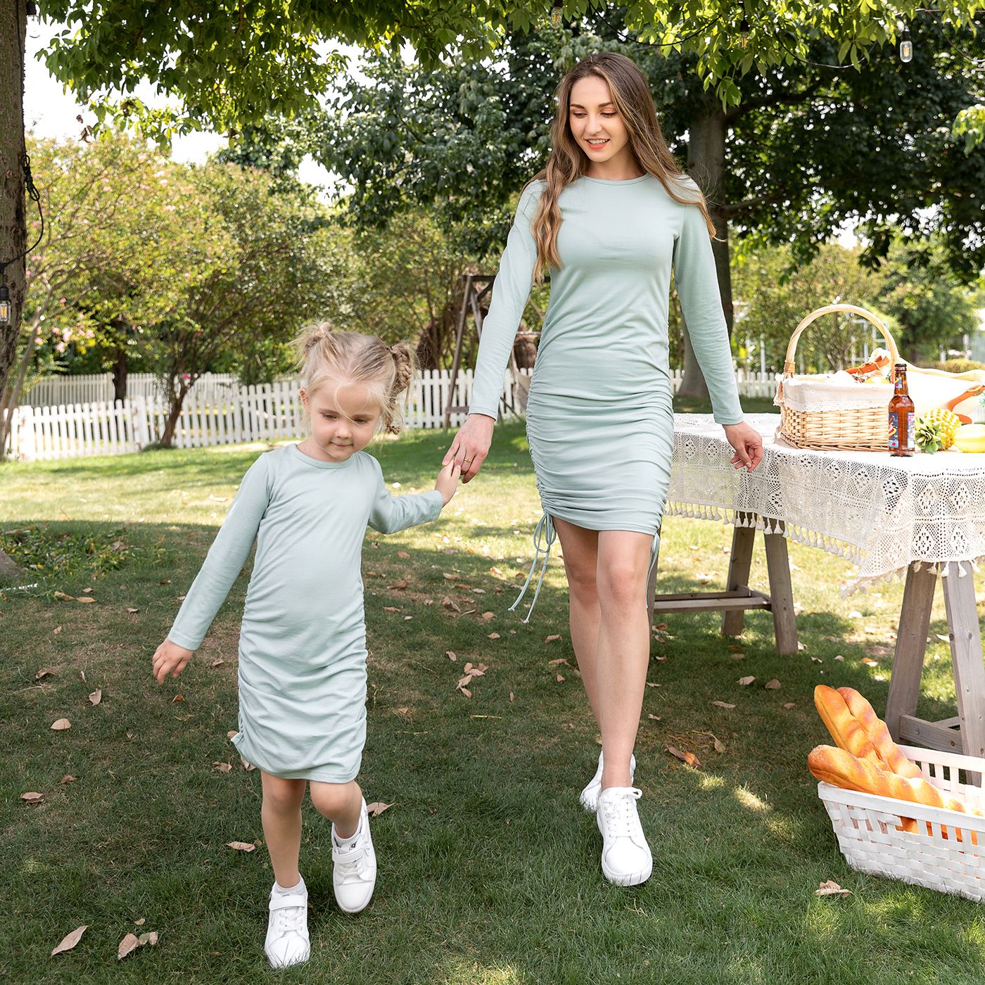 

Light Green Solid Drawstring Design Cotton Long Sleeve Mini Dresses for Mommy and Me