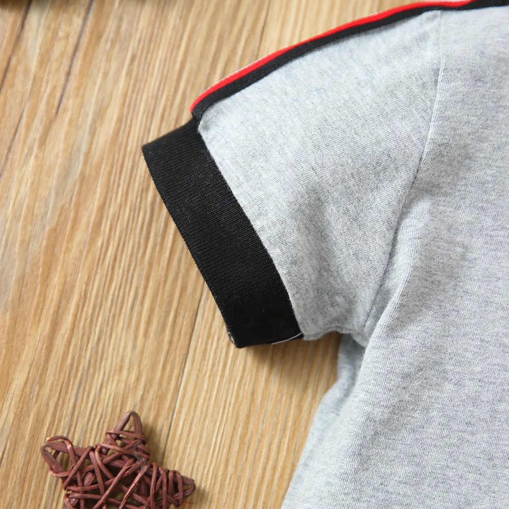 2pcs Toddler Boy Casual Colorblock Striped Polo Shirt and Shorts Set  big image 8