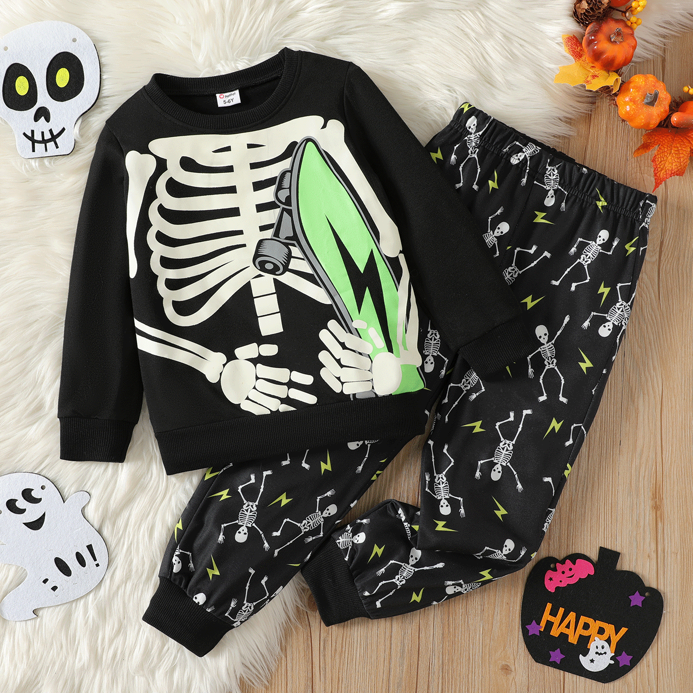 2pcs Kid Boy Halloween Skeleton Print Luminous Sweatshirt and Elasticized Pants Set Black