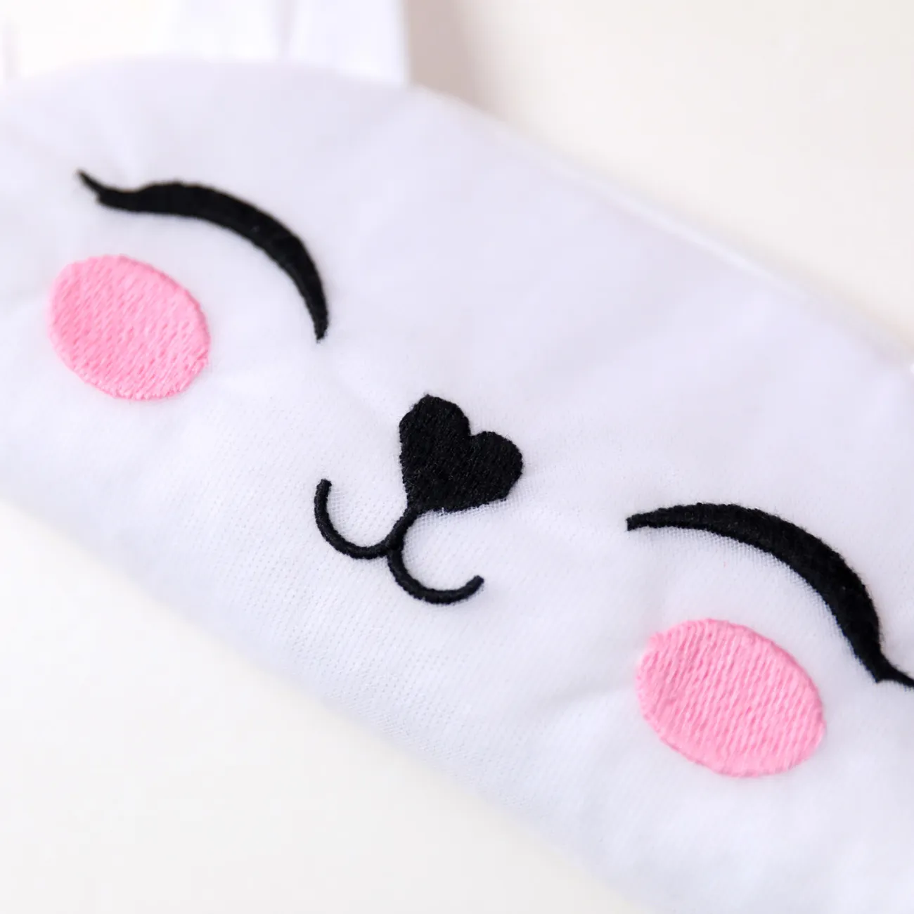 Go-Glow Light Up Pencil Case with Cat Pattern Including Controller (Battery Inside) White big image 1