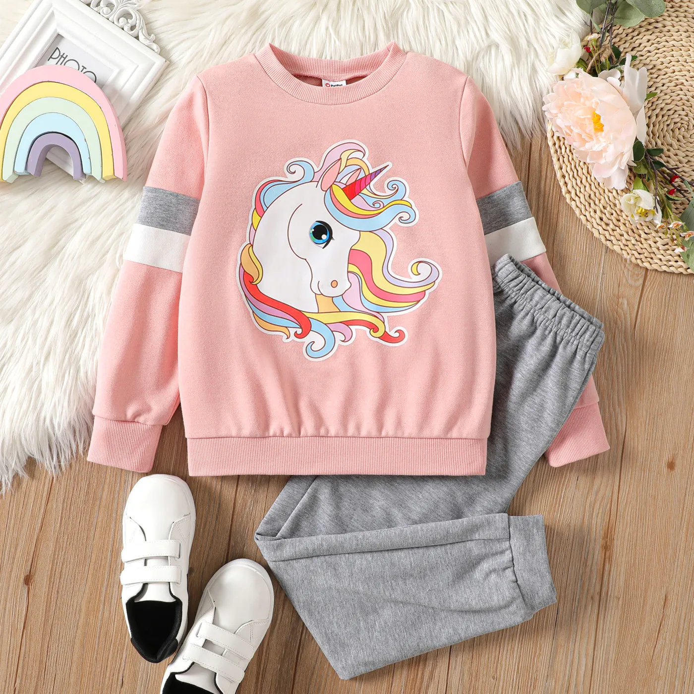 2pcs Kid Girl Unicorn Print Colorblock Sweatshirt And Elasticized Pants Set