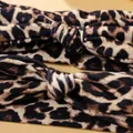 Confezione da 2 cerchietti con fiocco con stampa leopardata per me e mamma  image 4