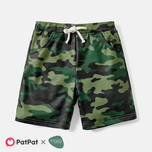 shorts elásticos com estampa de letra/camuflagem para criança/criança