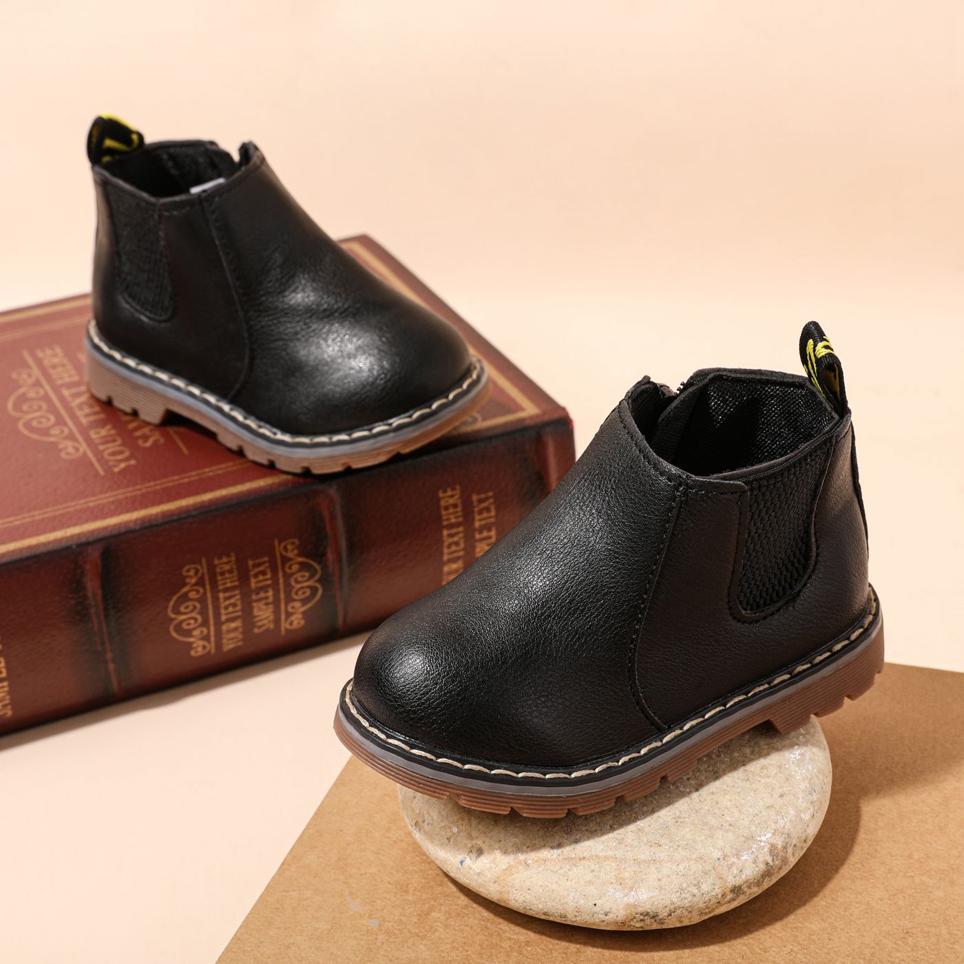 

Toddler / Kid Letter Detail Chelsea Boots