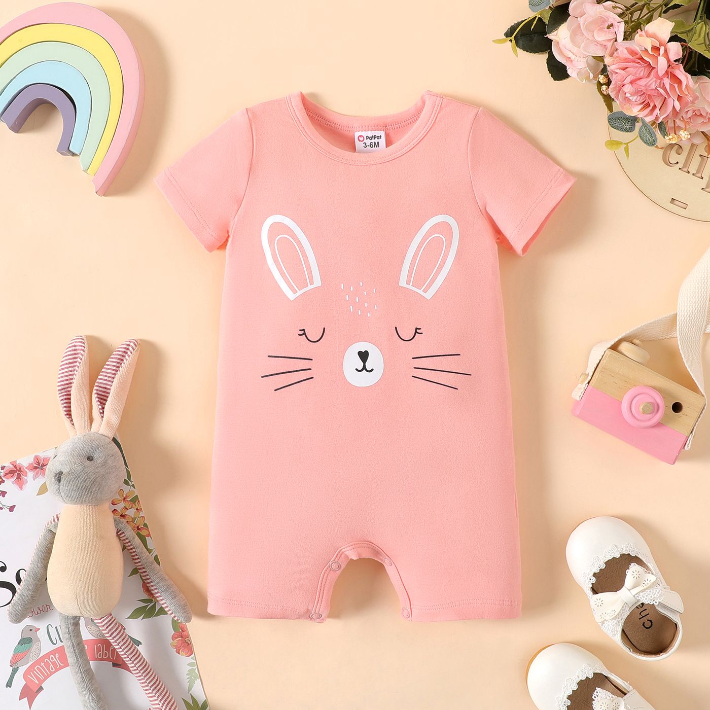 

Baby Girl Rabbit Graphic Cotton Short-sleeve Romper