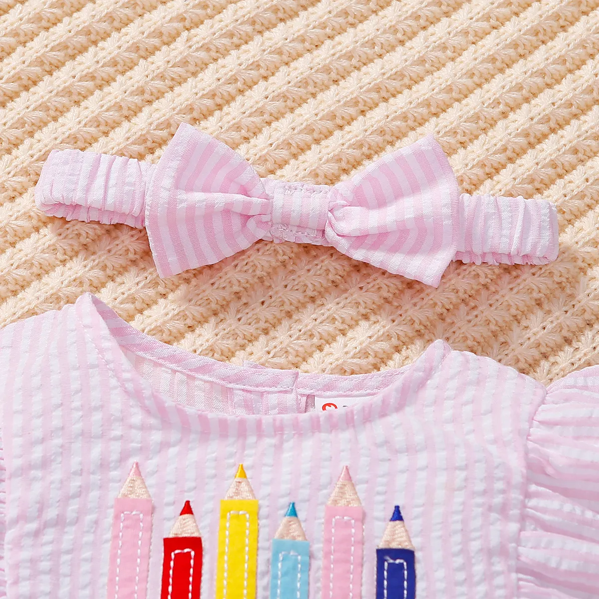2pcs Baby Girl Pencil Embroidered Stripe Ruffled Bodysuit and Headband Set Pink image 3