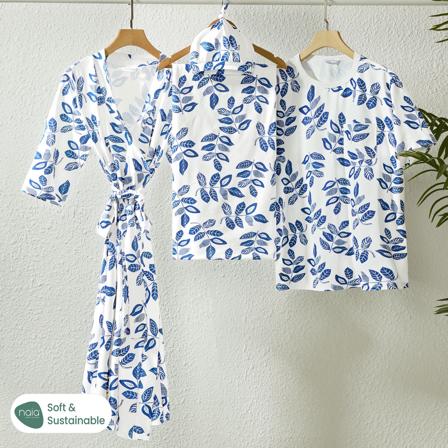 Family Matching Allover Leaf Print Belted Robe And Swaddle Blanket Or Short-sleeve Tee Sets