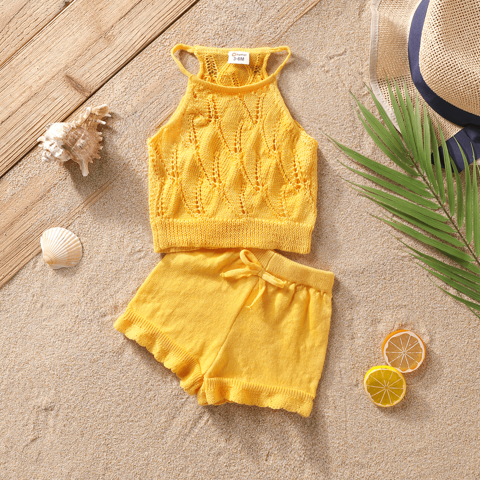 

2pcs Baby Girl Solid Knitted Cami Top & Shorts Set