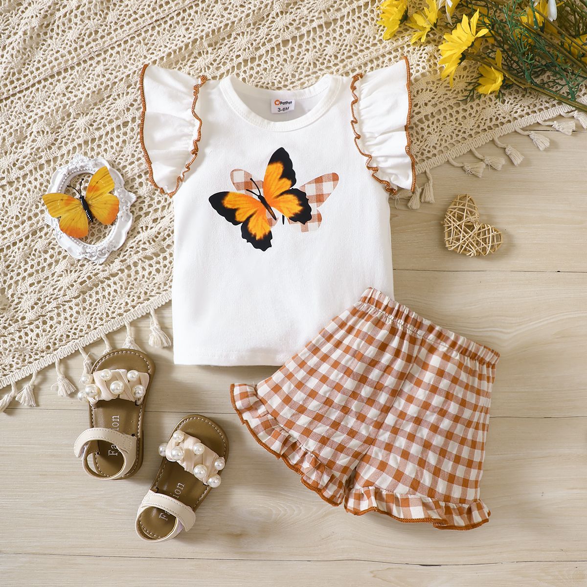 

2pcs Baby Girl Butterfly Pattern Ruffle Top and 100% Cotton Allover Striped Shorts Set