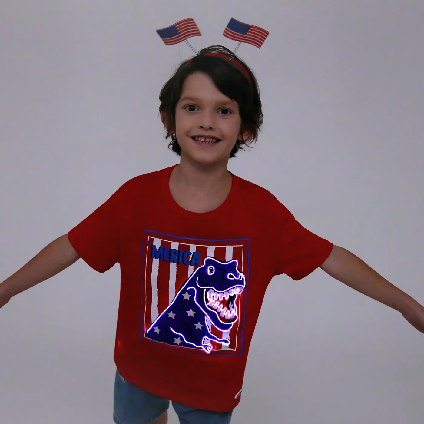 Go-Glow Illuminating T-shirt with Light Up Dinosaur Pattern Including Controller (Battery Inside) Red image 2