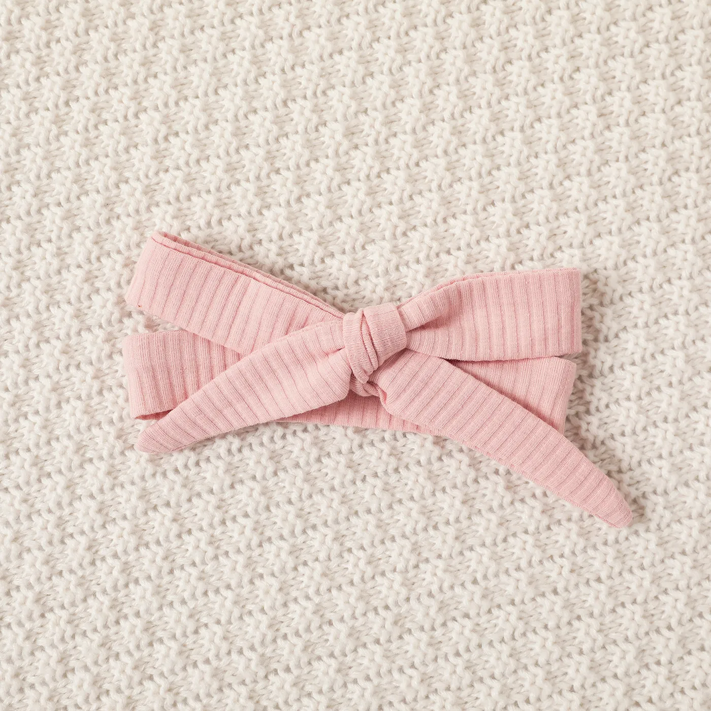 3pcs Baby Girl 95% Cotton Letter Print Rib-knit Peplum Cami Top & Color Block Shorts & Bow Headband Set  Pink image 3