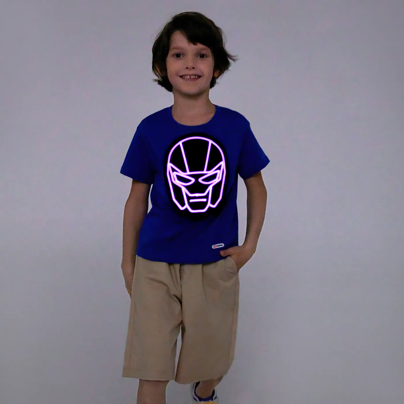 Go-Glow Illuminating T-shirt with Removable Light Up Mask Including Controller (Built-In Battery)